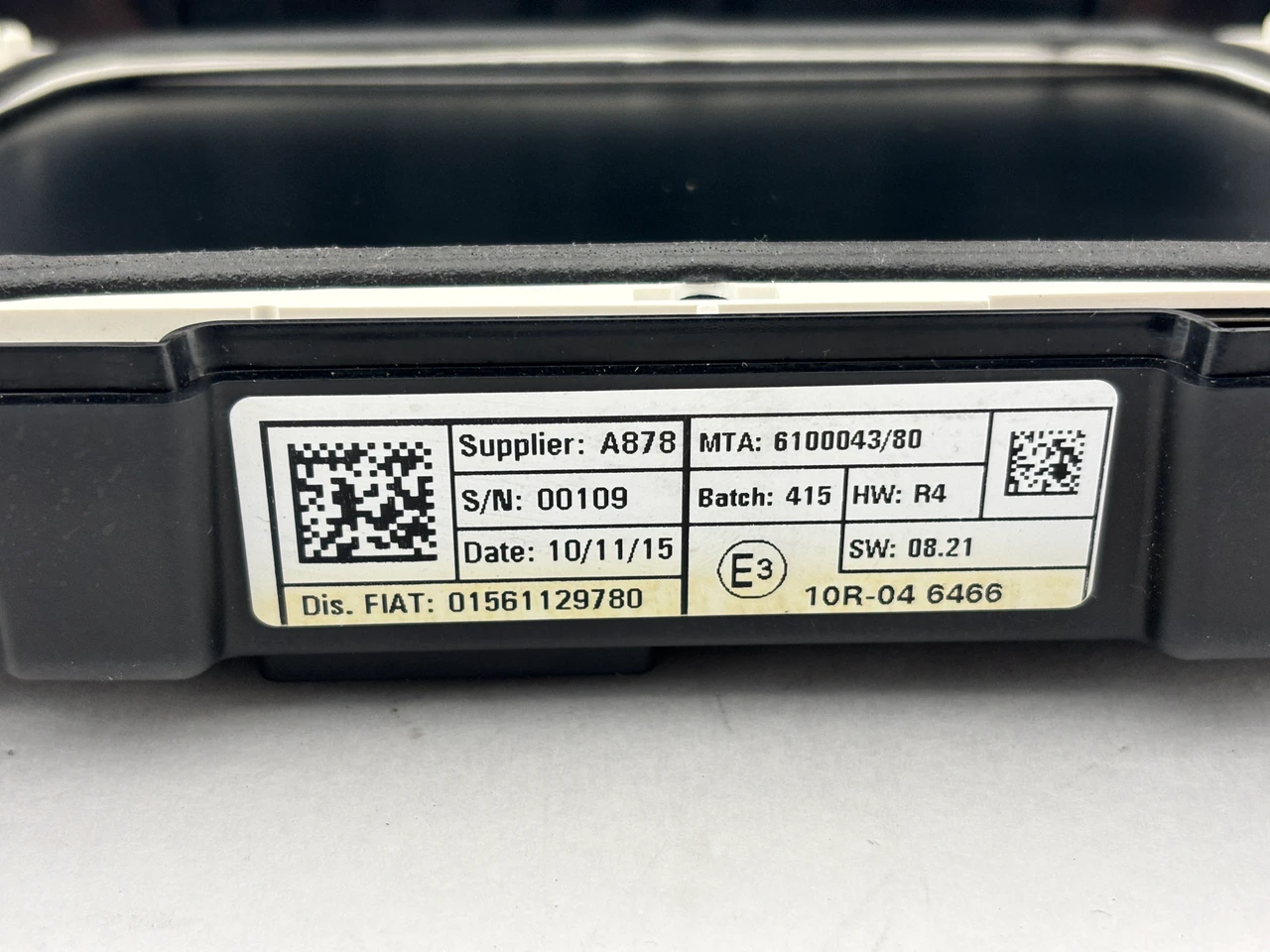 2015-2020 Alfa Romeo 4C OEM Instrument Gauge Cluster Display / 6MQ63JXWAA / AR401 - Image 10