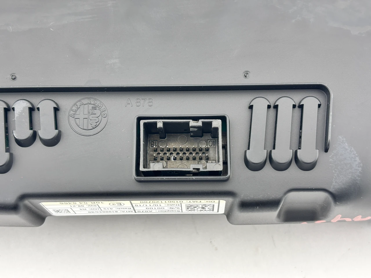 2015-2020 Alfa Romeo 4C OEM Instrument Gauge Cluster Display / 6MQ63JXWAA / AR401 - Image 9