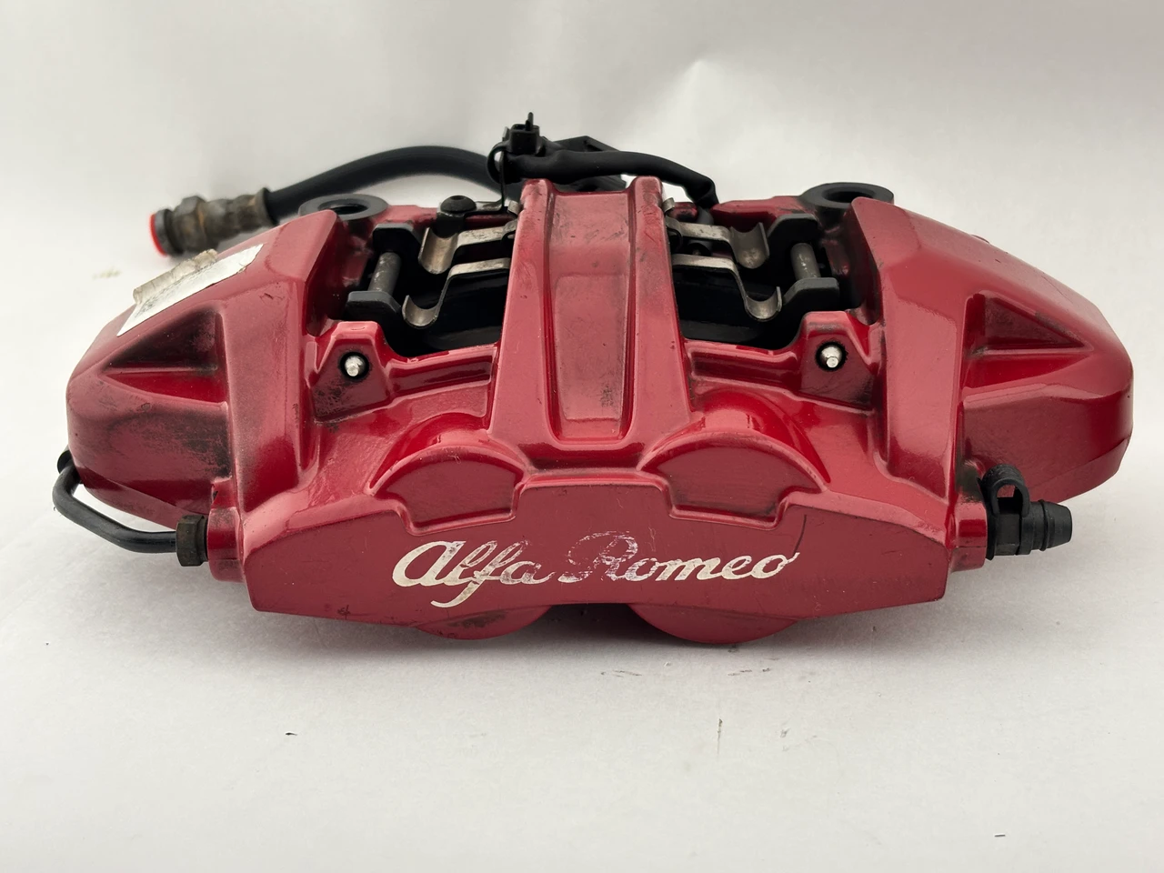 2017-2024 Alfa Romeo Giulia Quadrifoglio 2.9l OEM Brakes Calipers / Set of 4 / Red / 76K AG007 - Image 3